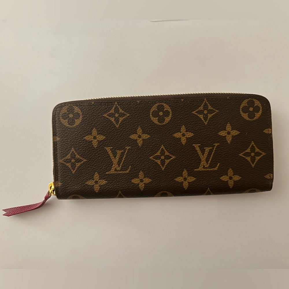 Louis Vuitton Clemente Wallet